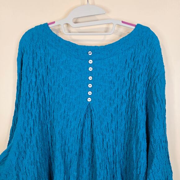 Women's Multiples Blue Gauze Lightweight Blouse | Plus Size 3X - Picture 6 of 9
